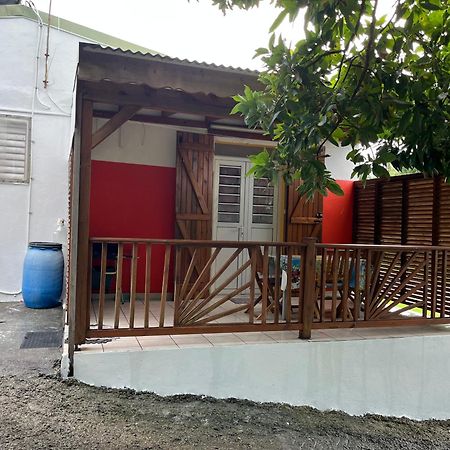 Chez Sidoine Meuble 1 Chambre Le Moule Luaran gambar